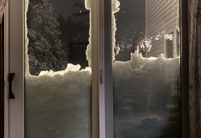 A view from inside a house in Amherst, New York. Photo: Xinhua
