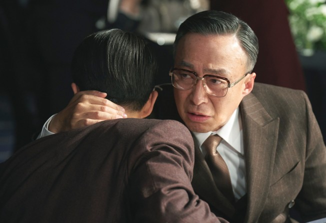 Lee Sung-min as corporate chairman Jin Yang-chul in a still from Reborn Rich.