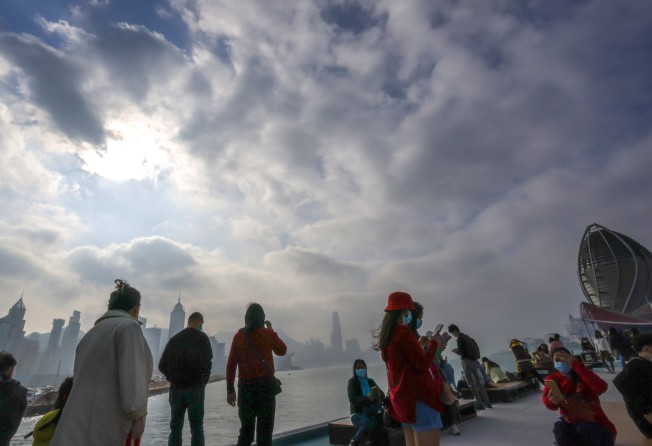 Colder weather is on the way, the Observatory warns. Photo: Yik Yeung-man