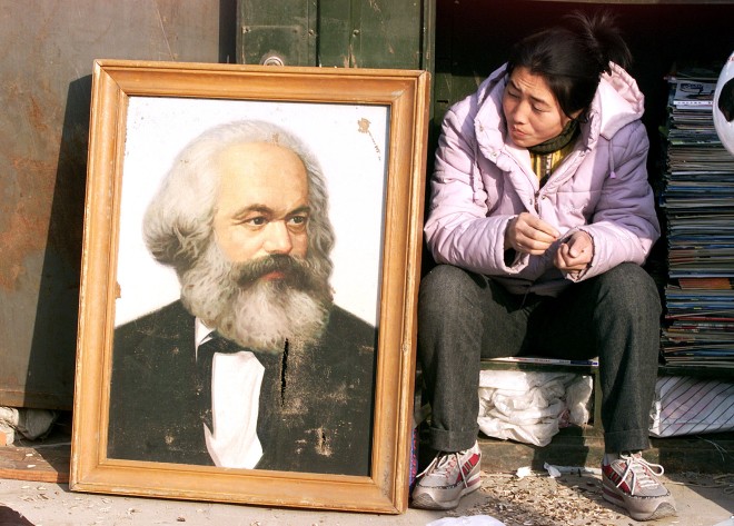Le jeune et beau Marx décrit dans "Le Guide" contraste avec le vieux Marx barbu que connaissent la plupart des Chinois. 