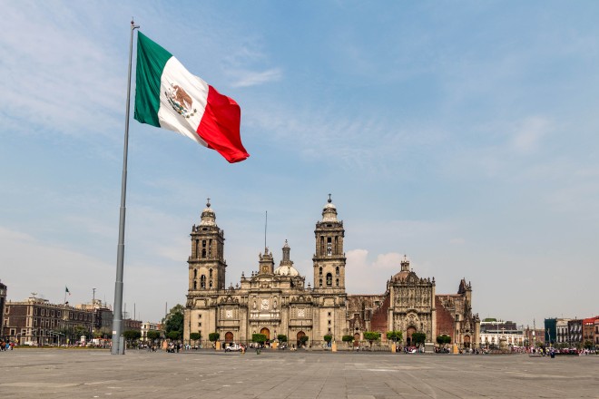 Metropolitan Cathedral in Mexico City. Mexico’s four free-trade zones offer lower customs duties, delayed payment of tariffs and reduced bureaucracy. Photo: Shutterstock 