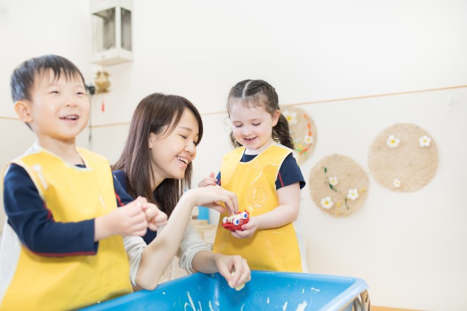 Children would actively engage in experiences of high interest to them.