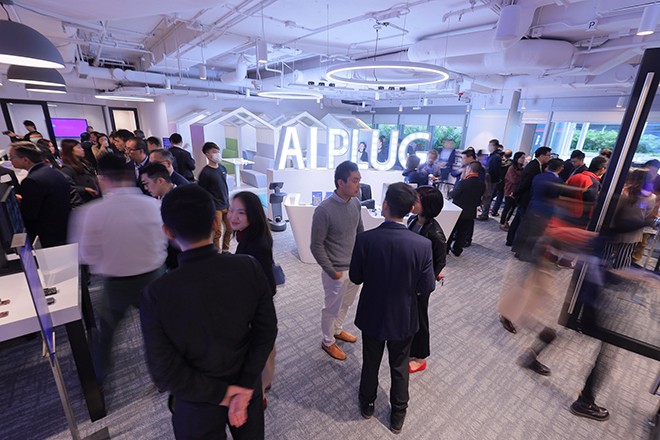 AI PLUG members can seek consultation from Tech Shop partners who are equipped with expertise around hardware prototyping, AI-enabling technologies, sensor technologies, cyber security solutions, legal and compliance services.