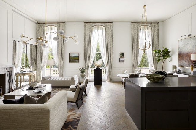 Regent’s Crescent’s residences exude Regency grandeur with soaring ceilings and beautifully proportioned rooms.