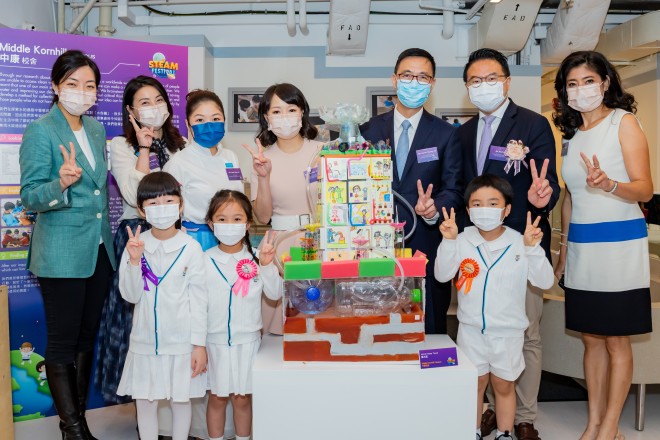 VEO showcased its excellence in blended (online and offline) learning and MCL approach at its inaugural STEAM Education Festival.