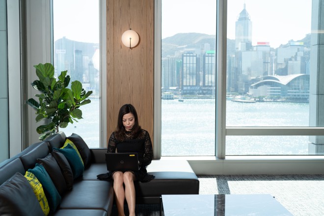 Standard Chartered Hong Kong handpicked K11 ATELIER for its first dedicated Priority Private Centre.