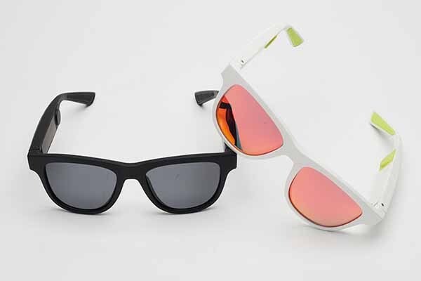 Bone-conduction glasses: Manual Wenzhou Conway Light Industry Co., Ltd (1CON-054)