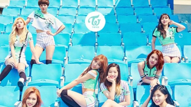 K-POP・アジア TWICE or Yes 5eea948a-e194-11e8-829d-