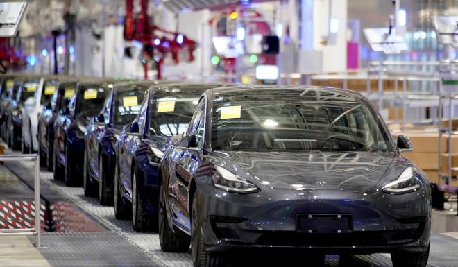 Model 3 electric cars rolling off Tesla’s Gigafactory in Shanghai on January 7, 2020. Photo: Reuters