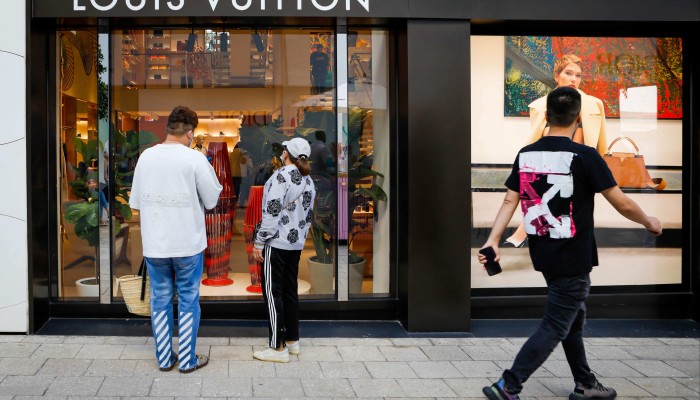 Gucci and Louis Vuitton Reopen, but Their Best Customers Are Stuck