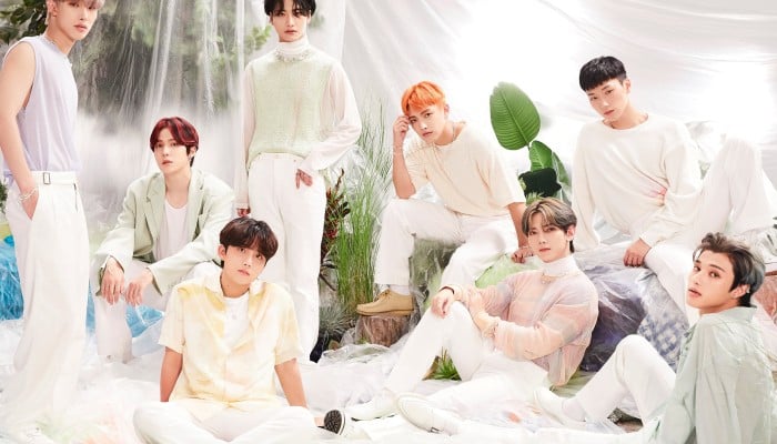 With rising stars Ateez and StayC, smaller K-pop labels take on the 