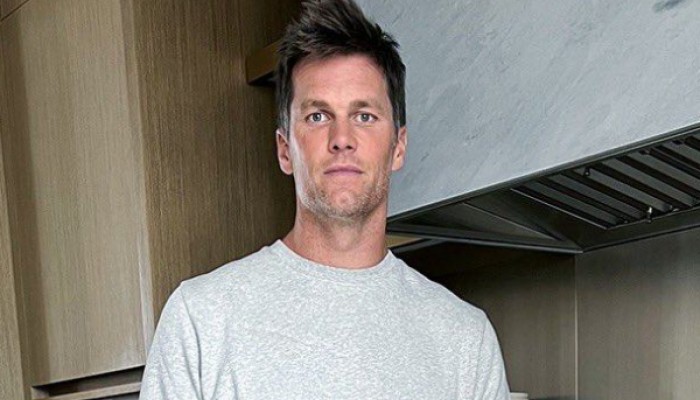 Tom Brady's diet and wellness routine: the NFL athlete's 8 rules to staying  healthy, from a vegan 80/20 diet and sleeping at 8.30pm, to loading up on  protein and water