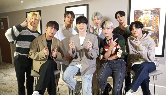 K-POP・アジア Talk!with BTS Amazon.com: TALK! WITH BTS Japanese Edition (BOOK ONLY