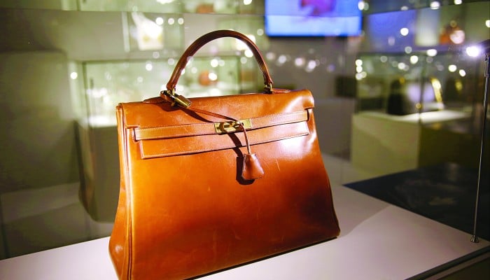 Hermès Kelly 32 Ostrich Leather – l'Étoile de Saint Honoré