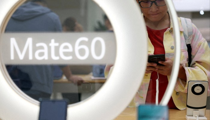 Advanced chip in Huawei Mate 60 Pro smartphone produced on ASML