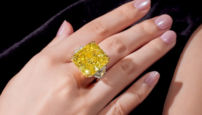 Fancy Vivid Yellow Orange Diamond Ring - Fine Jewellery and Argyle Pink  Diamond Specialists