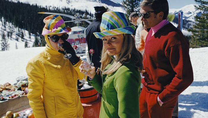 Was apres ski fashion the original stealth wealth style From Princess Diana and Brigitte Bardot to Gwyneth Paltrow and Mariah Carey nothing screams quiet luxury like a well attired winter holiday Sout...