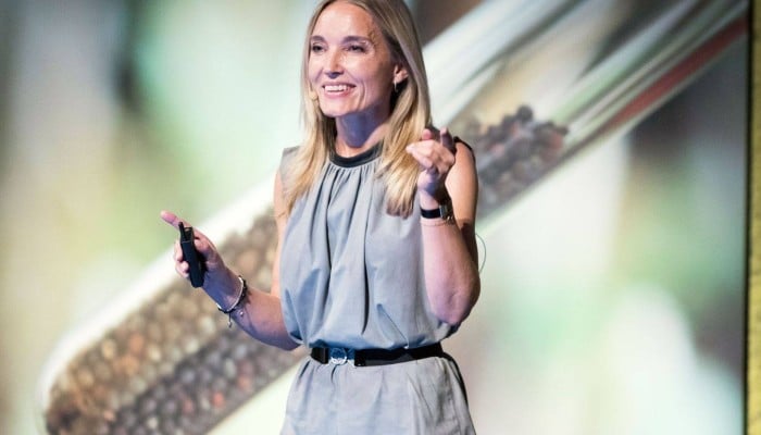 How to be happy? 10 keys to happiness from the author of a