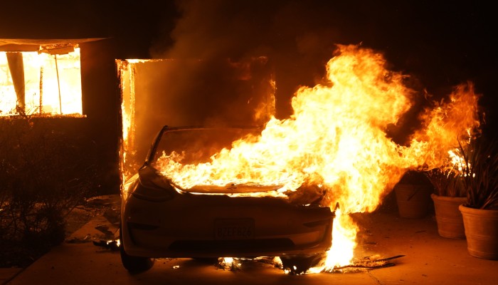 In Los Angeles, burning Teslas add to toxic mix of pollution