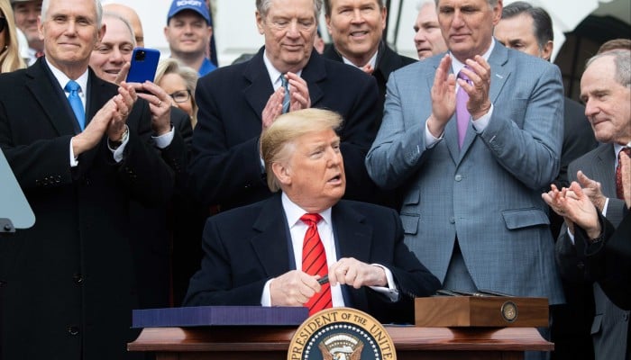 Trump Privately Eyes USMCA Exit He Negotiated