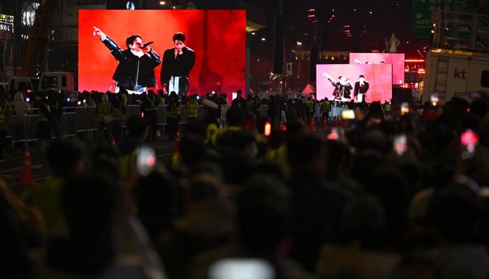 Low BTS concert turnout causes slide in agency shares
