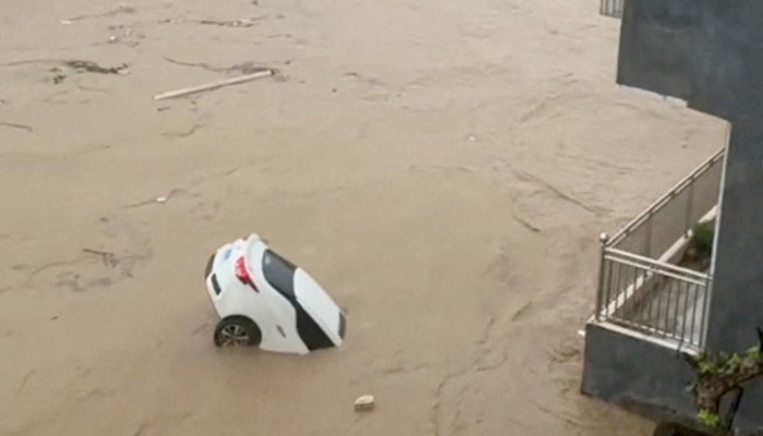 South China tech hub's wet summer dampens small business profits; breakfast shop owner's monthly earnings halve as persistent rain cuts foot traffic