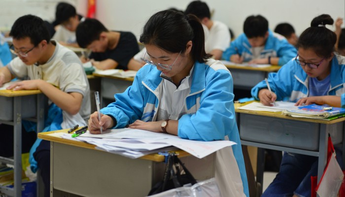 Gaokao reforms reduce history choices among Chinese students; academic warns this could leave public vulnerable to pseudo-history