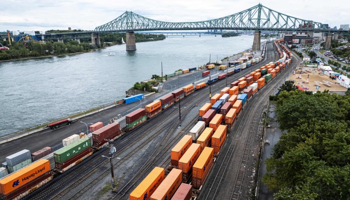 US-Canada trade dispute exposes limits of American tariff pressure as Canada refuses to cede sovereignty over China ties; Carney calls demand a 'power play'