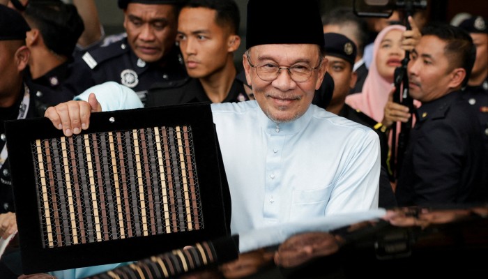 Budget 2025: Unity Government's Measures to Address Corruption and the Cost of Living Burden