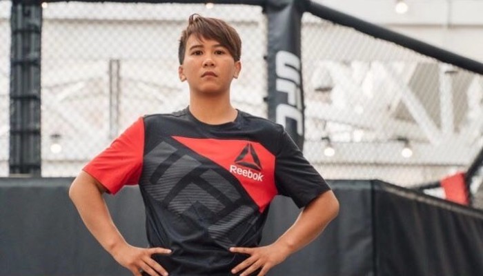 Korean zombie reebok shirt top