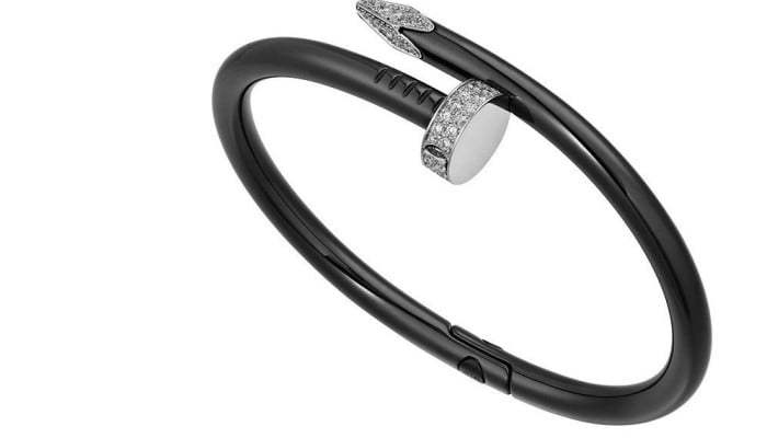 Black juste un clou Clearance