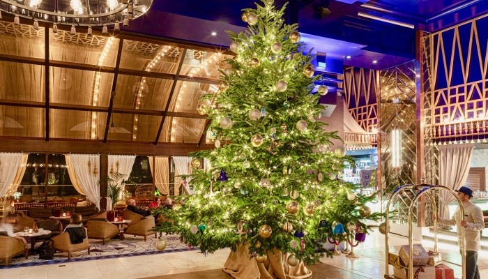 From Swarovski tree ornaments to US$6,000 crackers: How to have
