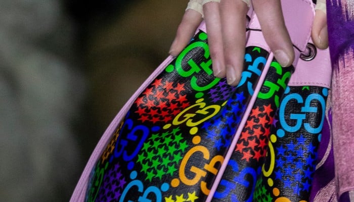 GUCCI archive y2k オーバル レトロ モード STYLE Edit: Gucci's GG Psychedelic collection exudes 70s rock