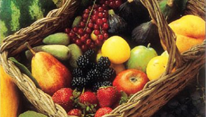 Chef Roger Vergé's cookbook has French recipes suitable for all