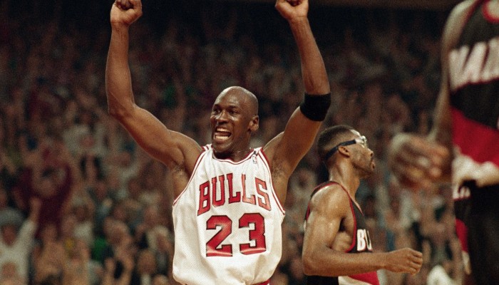 Michael Jordan won a ring in 46% of - Basketball Forever