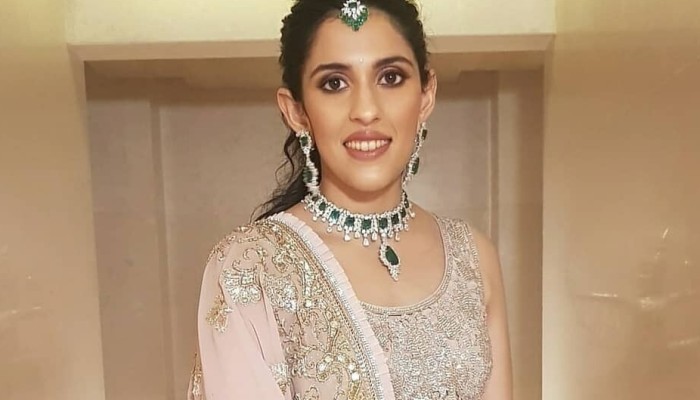 Radhika Merchant's stunning Sabyasachi lehenga at Isha Ambani wedding looks  fit for a princess | Fashion Trends - Hindustan Times