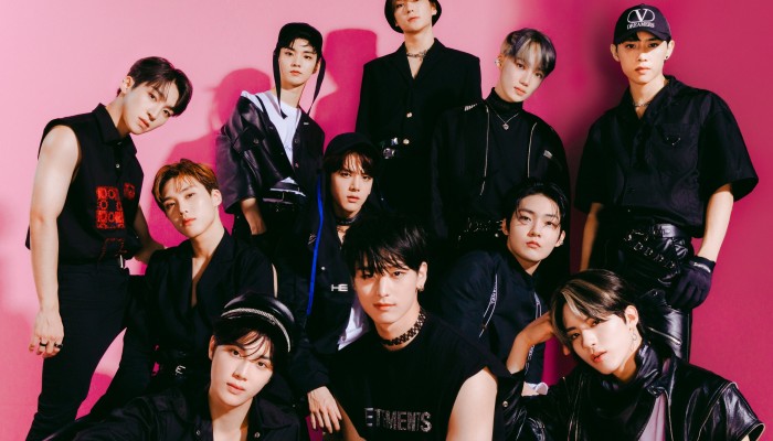 K-POP/アジア THE BOYZ #NEWSHOT the boyz “newshot - 25” photobook 🏖️ flipthrough and