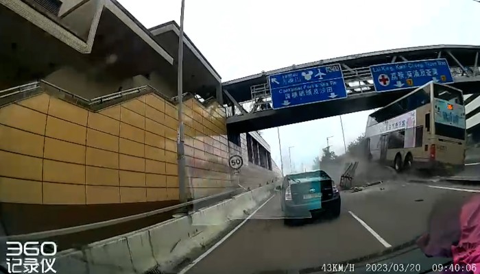 Hong Kong Double Decker Bus Crashes Into Road Barrier, Leaving 76 ...