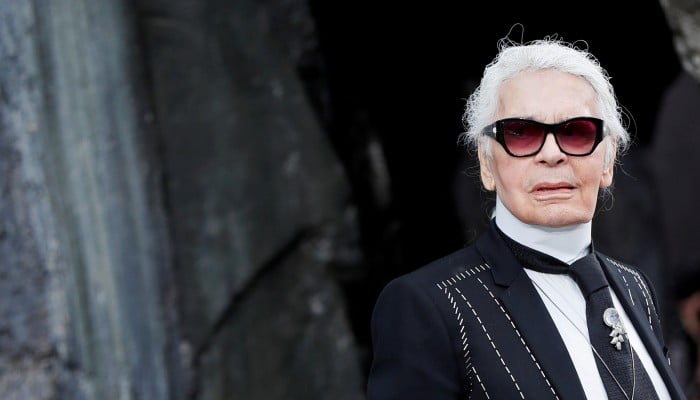 Karl Lagerfeld dead at age 85: Legendary Chanel designer passes away in  Paris - YP