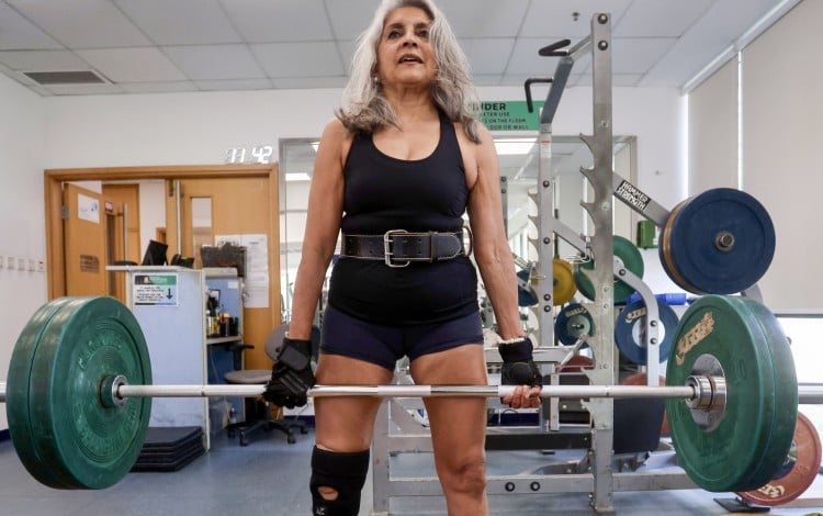 Anjali Hazari, a former marathoner and mountaineer, trains at the Stanley Ho Sports Centre complex in Pok Fu Lam, Hong Kong, ahead of her first powerlifting competition. Photo: Jonathan Wong