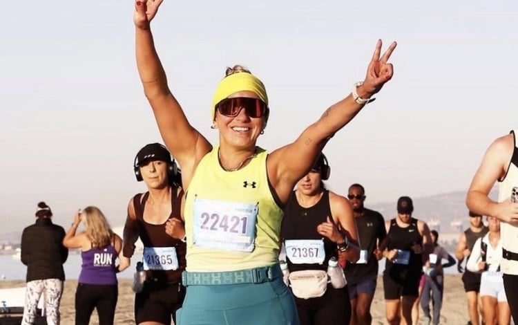 Betania Victor runs the Long Beach Marathon in California in 2023. Before going cold turkey on cigarettes, Victor smoked a pack a day. Photo: Instagram/betaniayvr
