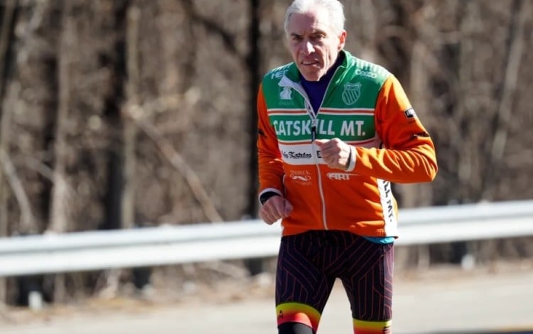 Chiropractor and acupuncturist Larry Grogin runs in Ohio in the US during his successful bid to complete 100 marathons in as many days to raise money for organisations that help Parkinson’s sufferers. The 71-year-old shares how traditional Chinese medicine helped him achieve this feat. Photo:  Instagram.com/runlarryrun26