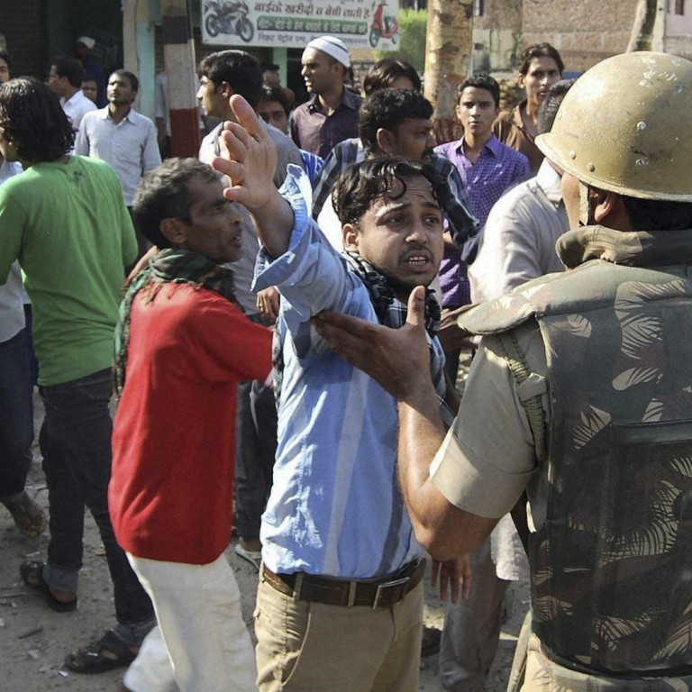 Indian troops deployed to quell Hindu-Muslim riots following killings ...