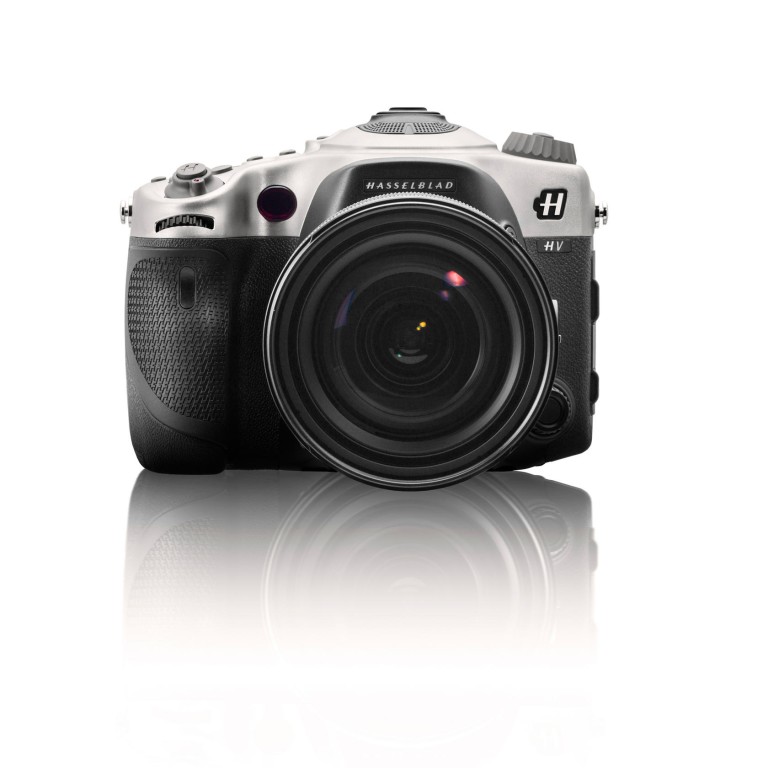 Picture perfect: Hasselblad rolls HV "elite" camera