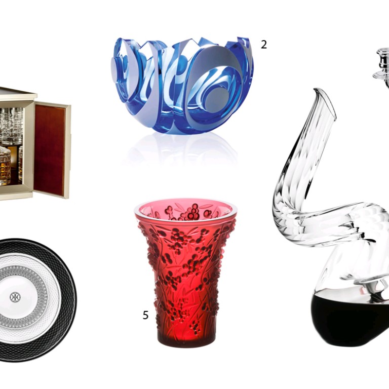 Add a festive touch to the home this season with our collection of fine homeware