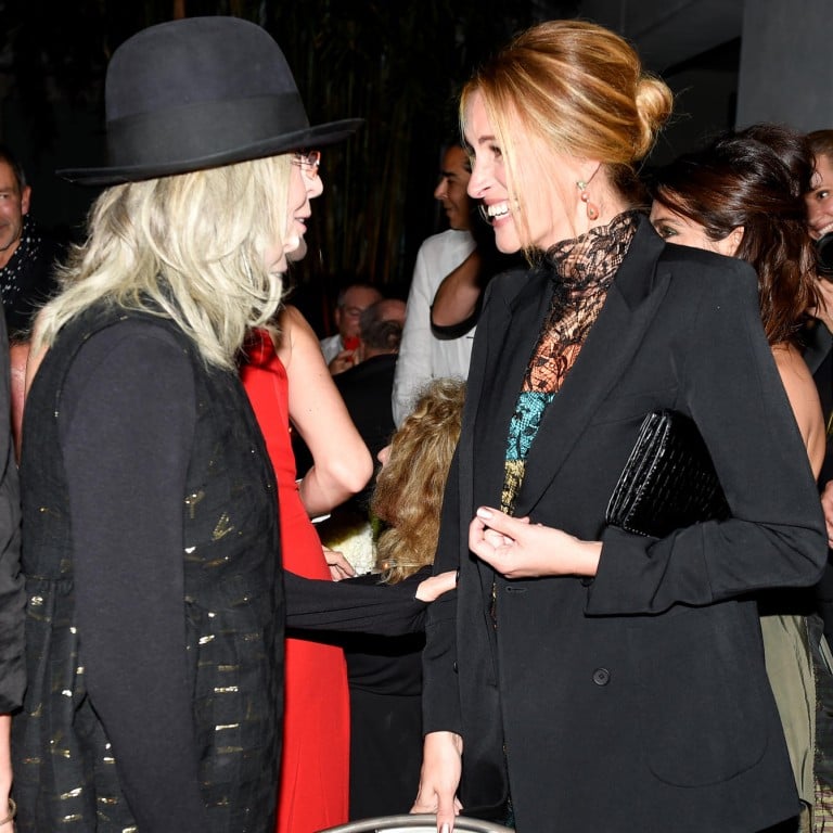 Diane Keaton catches up with Julia Roberts #stylescmp