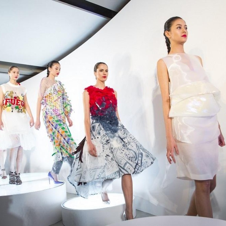 Models strut the runway for one last round of applause #stylescmp