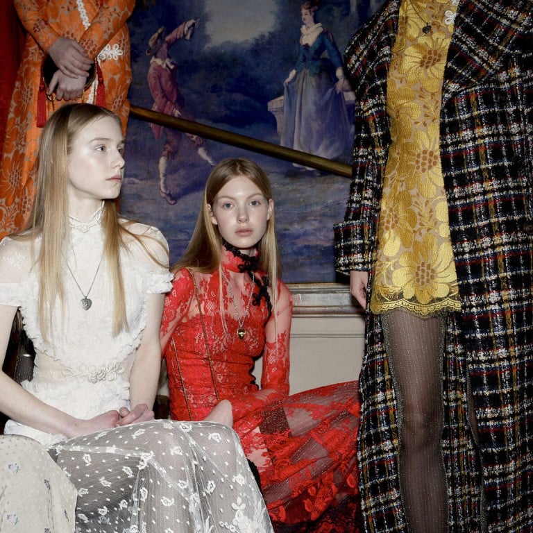Lace and femininity still play an important role in Alessandro Rich's autumn-winter collection, 2016.