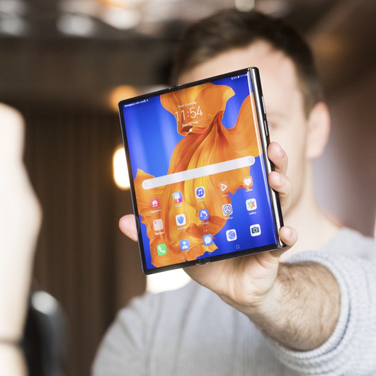 Scalpers In China Sell Huawei S Foldable Mate Xs For Twice The Price South China Morning Post