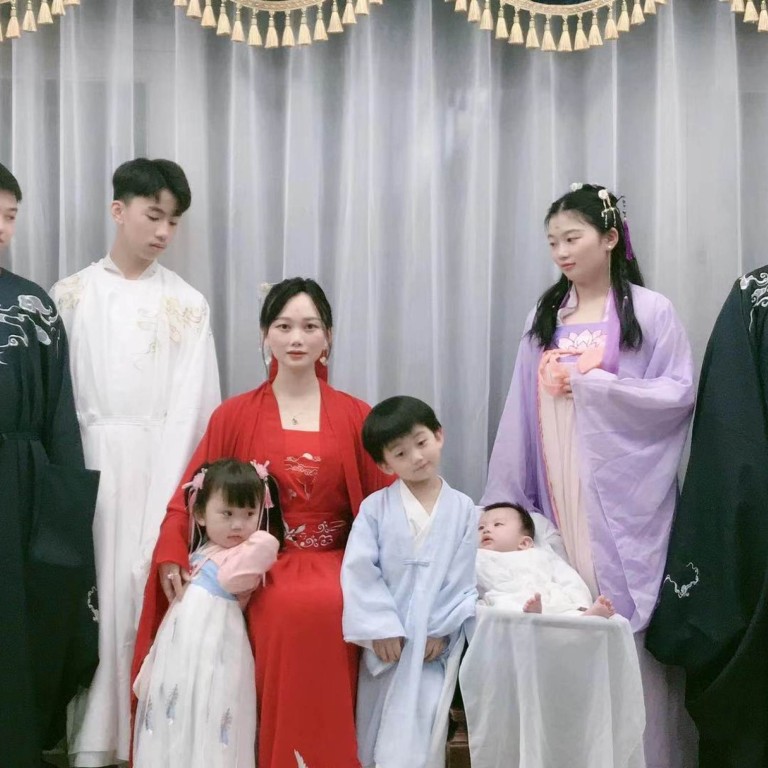 (中国)児童の生活４種完 thumbnail_birth_rate.jpg?itok=